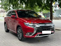 Cần bán xe Mitsubishi Stavic 2023 - xe công ty, máy xăng, màu đỏ, siêu lướt như mới