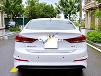 Bán xe oto Hyundai Elantra   2.0AT 2019 -Odo 3v9,có cửa sổ trời 2019 - Hyundai Elantra 2.0AT 2019 -Odo 3v9,có cửa sổ trời