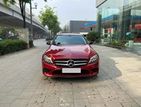 Cần bán Mercedes-Benz C C200 2019 - Bán Mercedes C200 sản xuất 2019, một chủ từ mới, xe chạy it cực đẹp.