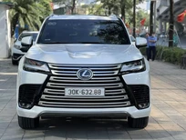 Cần bán xe Lexus LX 600 Urban 2023 - Bán xe Lexus LX 600 Urban sản xuất 2023 đi có 6000Km, cam kết mới như xe mới 