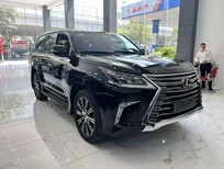 Cần bán Lexus LX 570 2020 - Cần bán l Lexus LX 570 sản xuất 2020, màu đen nội thất nâu xe rất mới 