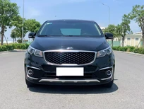 Kia Sedona 3.3 GATH xăng 2017 - Bán Kia Sedona 3.3 GATH xăng 2017, màu đen, giá chỉ 550 triệu