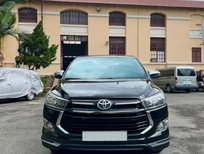 Toyota Innova Venturer 2.0AT 2019 - Bán Toyota Innova Venturer 2.0AT 2019, màu đen