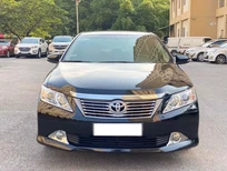 Toyota Camry 2.0E 2014 - Cần bán lại xe Toyota Camry 2.0E 2014, màu đen