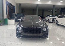 Bán Bentley Flying Spur 4.0 model 2022, mới 100% màu đen, xe có sẵn giao ngay.