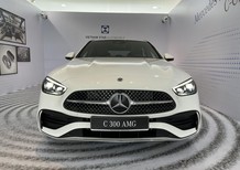 Mercedes C300 AMG 2022 Màu Trắng Cọc Sớm Giao Xe Long An . Phone 0901 078 222 - Quang