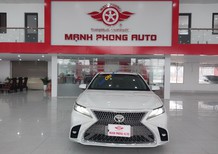 Toyota Camry 2020 - Xe màu trắng