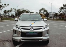 Mitsubishi Triton 2019 - Màu bạc, xe nhập