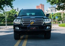 Toyota Land Cruiser 2017 - Xe màu đen, nhập khẩu nguyên chiếc
