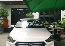 Hyundai Accent Bán xe Huyndai  2018 màu trắng số Tự Động 2018 - Bán xe Huyndai Accent 2018 màu trắng số Tự Động