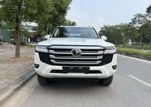 Toyota Land Cruiser LC300 2023 - XE GIAO NGAY Toyota Landcruiser LC300 Mua trắng xe sản xuất năm 2023 nhập mới 100%