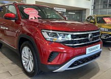 Volkswagen Teramont 2023 - Bán Teramont màu đỏ 2023 nhập Mỹ nội thất đen mới 100%
