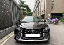 Toyota Camry 2.0G 2021 - Cần bán gấp Toyota Camry 2.0G 2021, màu đen, 855tr