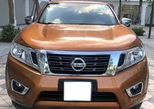 Nissan Navara 2.5L 4x2 AT 2018 - Bán ô tô Nissan Navara 2.5L 4x2 AT 2018, màu vàng, nhập khẩu