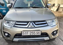 Mitsubishi Pajero Sport 2015 - Mitsubishi Pajero sport sản xuất 2015 máy xăng số tự động xe còn rất đẹp