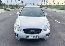 Kia Ceres 2010 - Bán Kia Carens đời 2010 số tự động ,7 chỗ ngồi rộng rãi.