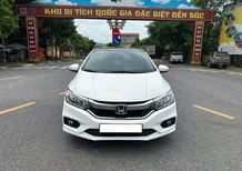 Honda City 1.5AT 2017 - Cần bán lại xe Honda City 1.5AT 2017, màu trắng, 380tr