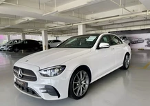 Mercedes-Benz E300 2022 - Cần Bán Xe Mercedes E300 AMG Trắng Chính Hãng, Lướt 8.000 Km