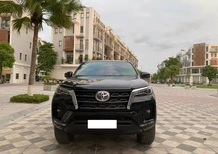 Toyota Fortuner 2.4G 4x2 AT 2023 - Cần bán gấp Toyota Fortuner 2.4G 4x2 AT 2023, màu đen, xe nhập, giá tốt