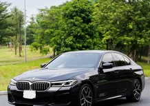 BMW 530i M sport 2020 - Bán ô tô BMW 530i M sport 2020, màu đen, xe nhập