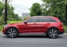 Mercedes-Benz GLC 200 4Matic 2021 - Bán GLC200 4Matic đỏ kem sx 2021 chạy 4.3 vạn km