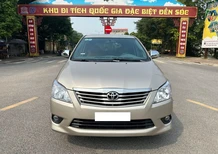 Toyota Innova 2.0E 2015 - Cần bán xe Toyota Innova 2.0E 2015, màu vàng giá cạnh tranh