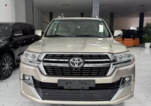 Toyota Land Cruiser 4.6 V8 2016 - Bán Toyota Land Cruiser 4.6 V8 2016, màu vàng cát cực đẹp.