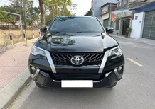 Toyota Fortuner 2.4G 4x2MT 2019 - Bán xe Toyota Fortuner 2.4G 4x2MT 2019, màu đen, xe nhập, 780tr