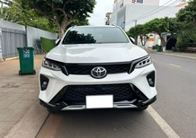 Toyota Fortuner legender 4x2 AT 2023 - Xe Toyota Fortuner legender 4x2 AT 2023, màu trắng