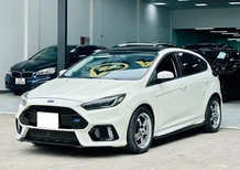 Ford Focus 1.5L Ecoobost Hatchback  2019 - Bán Ford Focus 1.5L Ecoobost Hatchback 2019, màu trắng, giá chỉ 465 triệu