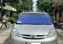 Toyota Sienna LE 3.5L 2006 - Cần bán gấp Toyota Sienna LE 3.5L 2006, màu bạc, nhập khẩu nguyên chiếc