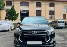 Toyota Innova Venturer 2.0AT 2019 - Bán Toyota Innova Venturer 2.0AT 2019, màu đen