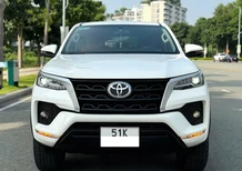 Toyota Fortuner 2.4G 4x2 MT 2022 - Cần bán gấp Toyota Fortuner 2.4G 4x2 MT 2022, màu trắng, 918 triệu