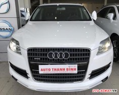 Audi Q7 42 2006 - Cần bán lại xe Audi Q7 42 sản xuất 2006, màu trắng, xe gia đình giá 880 triệu tại Tp.HCM