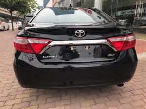 Bán xe Toyota Camry 2017 giá 715 triệu  539848