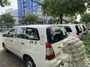 Mua ô tô cũ né taxi thanh lý kiểu gì  Báo Người lao động