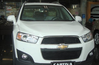 Chevrolet Captiva 2017 - Bán Chevrolet Captiva 2016