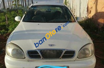 Daewoo Lanos    MT 2001 - Cần bán xe Daewoo Lanos MT năm sản xuất 2001, màu trắng, giá tốt