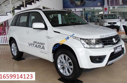 Suzuki Grand vitara 2016 - Bán Suzuki Grand Vitara đời 2016, màu trắng, xe nhập khẩu