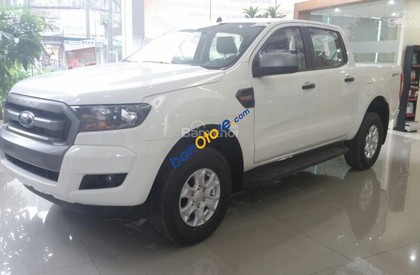 Ford Ranger 2.2L XLT MT 4x4 2017 - Cần bán Ford Ranger 2.2L XLT MT 4x4 sản xuất 2017, màu trắng, nhập khẩu nguyên chiếc