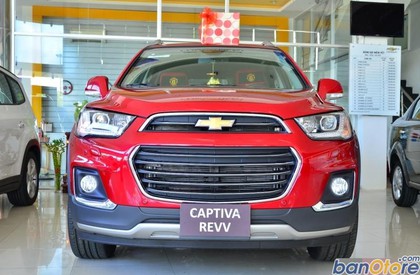 Chevrolet Captiva 2016 - Bán Chevrolet Captiva 2016, màu đỏ, 879 triệu