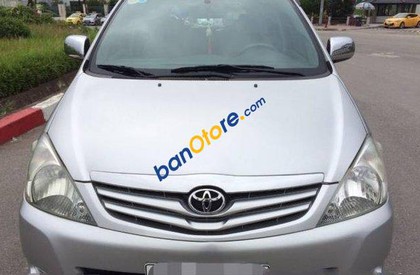 Toyota Innova   2009 - Bán Toyota Innova năm 2009, màu bạc, trang bị nhiều tiện ích