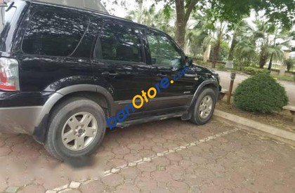 Ford Escape 3.0 2005 - Bán Ford Escape 3.0 sản xuất 2005, màu đen giá cạnh tranh