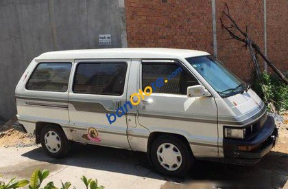 Toyota Hiace MT 1986 - Xe Toyota Hiace MT năm 1986, màu trắng, giá tốt