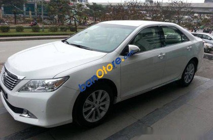 Toyota Camry   AT 2014 - Xe Toyota Camry AT sản xuất 2014, màu trắng đã đi 25000 km