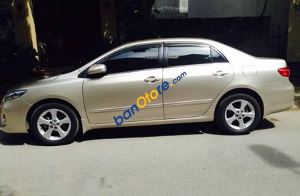 Toyota Corolla altis   2.0V  2014 - Bán xe Toyota Corolla altis 2.0V sản xuất năm 2014, màu vàng, nhập khẩu nguyên chiếc, 719tr