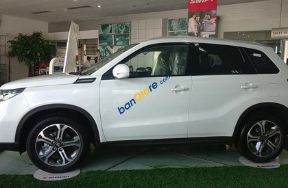 Suzuki Vitara AT 2016 - Bán ô tô Suzuki Vitara AT sản xuất năm 2016, màu trắng, nhập khẩu  