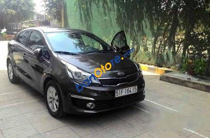 Kia Rio    AT 2015 - Bán xe Kia Rio AT đời 2015, xe sử dụng số tự động, đã đi 15000 km