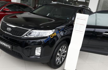 Kia Sorento 2017 - Bán Kia Sorento sản xuất năm 2017, màu đen, giá chỉ 828 triệu