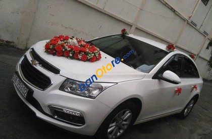 Chevrolet Cruze    MT 2016 - Cần bán lại xe Chevrolet Cruze MT sản xuất 2016, màu trắng chính chủ, giá 500tr